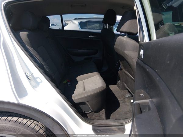 2021 KIA SPORTAGE LX — I8