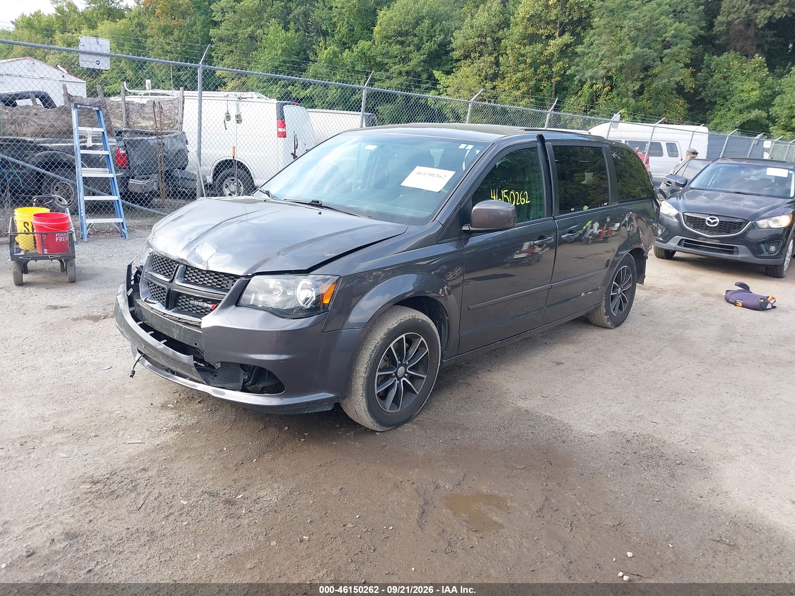 2016 DODGE GRAND CARAVAN SE PLUS — I2