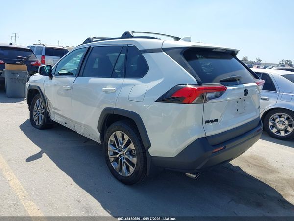 2021 TOYOTA RAV4 XLE PREMIUM — I3