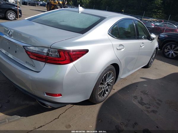 2017 LEXUS ES 350 — I4