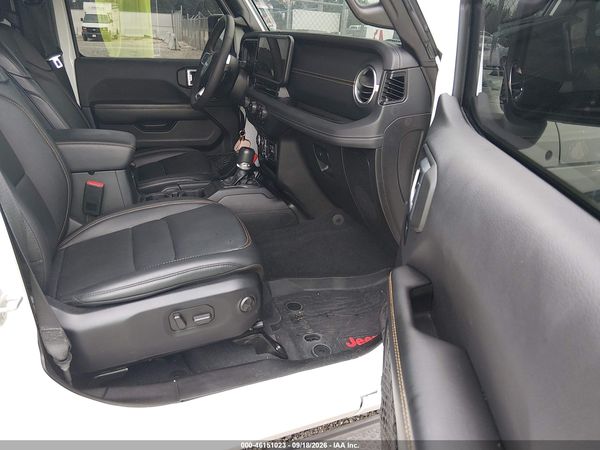 2024 JEEP WRANGLER 4XE SAHARA 4X4 — I5