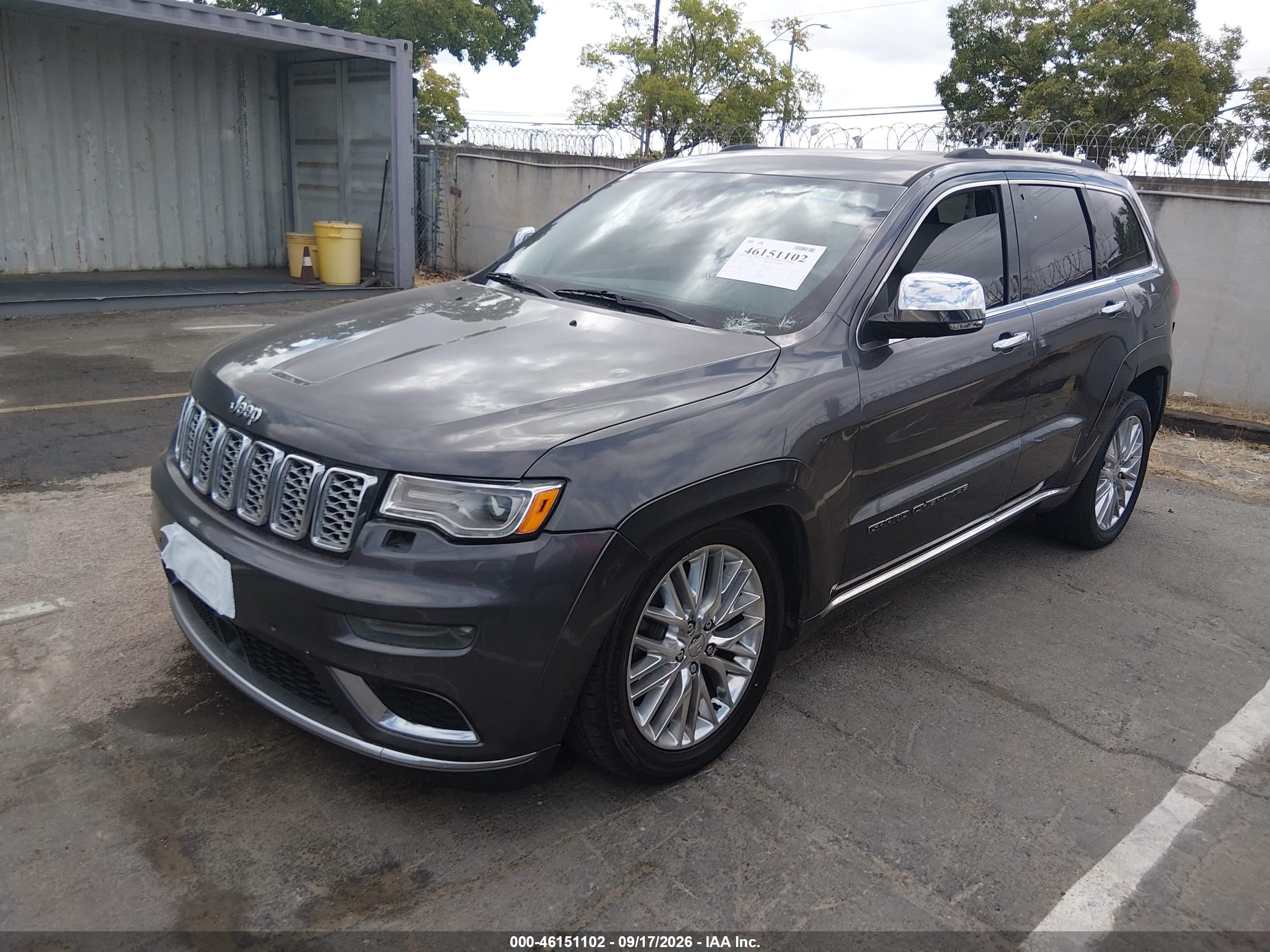 2017 JEEP GRAND CHEROKEE SUMMIT 4X4 — I2