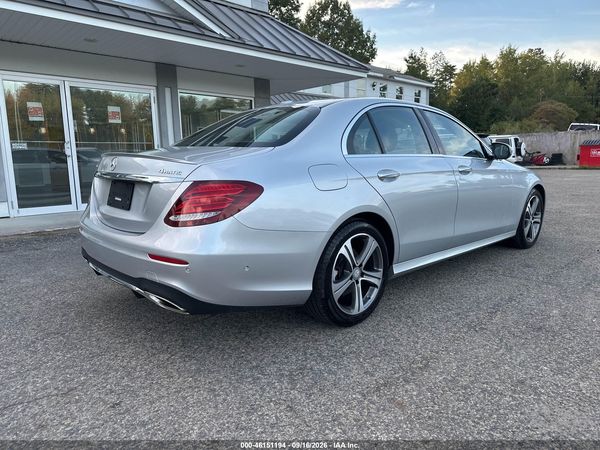 2017 MERCEDES-BENZ E 300 — I4