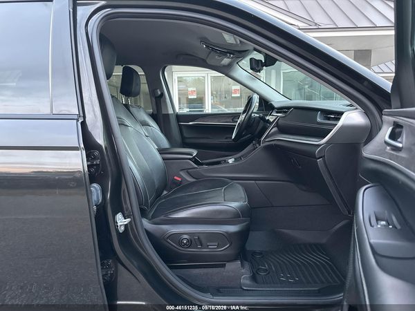 2022 JEEP GRAND CHEROKEE L LIMITED 4X4 — I5