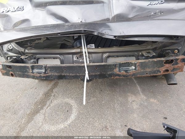 2016 TOYOTA RAV4 LE — I152