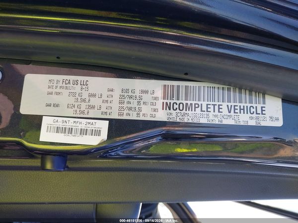 2016 RAM 5500 CHASSIS TRADESMAN/SLT — I9