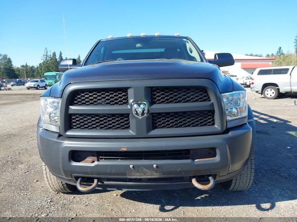 2016 RAM 5500 CHASSIS TRADESMAN/SLT — I115