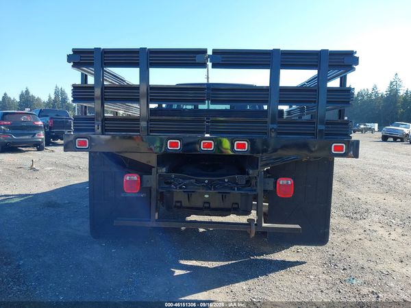 2016 RAM 5500 CHASSIS TRADESMAN/SLT — I119