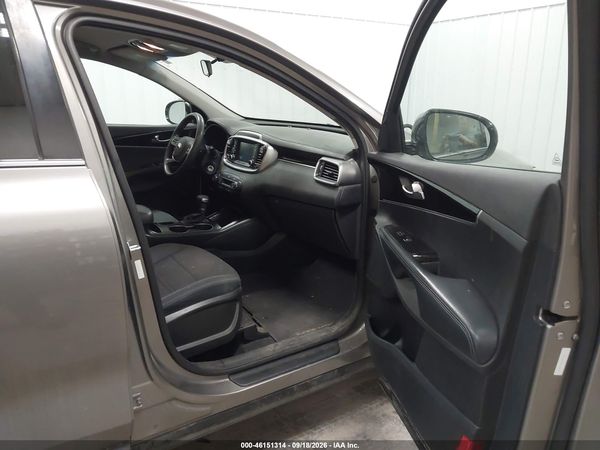 2019 KIA SORENTO 3.3L LX — I5