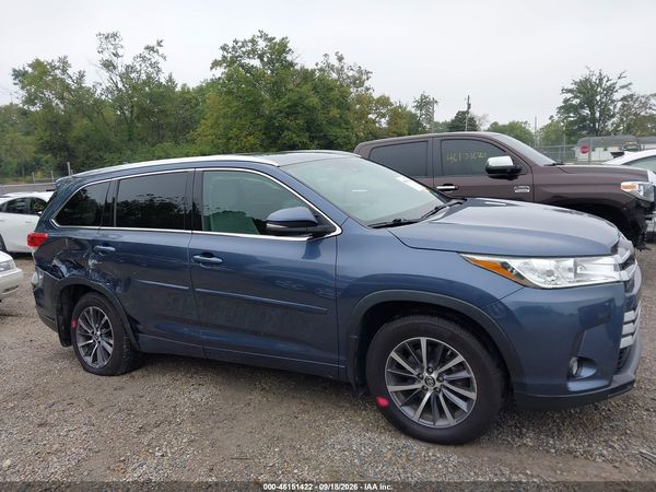 2017 TOYOTA HIGHLANDER XLE — I116
