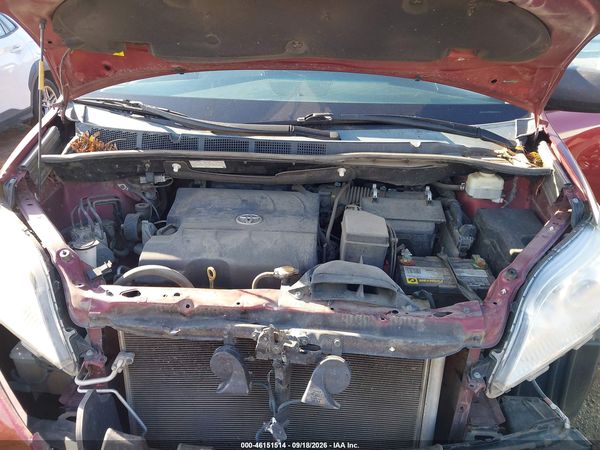 2015 TOYOTA SIENNA LE 8 PASSENGER — I10