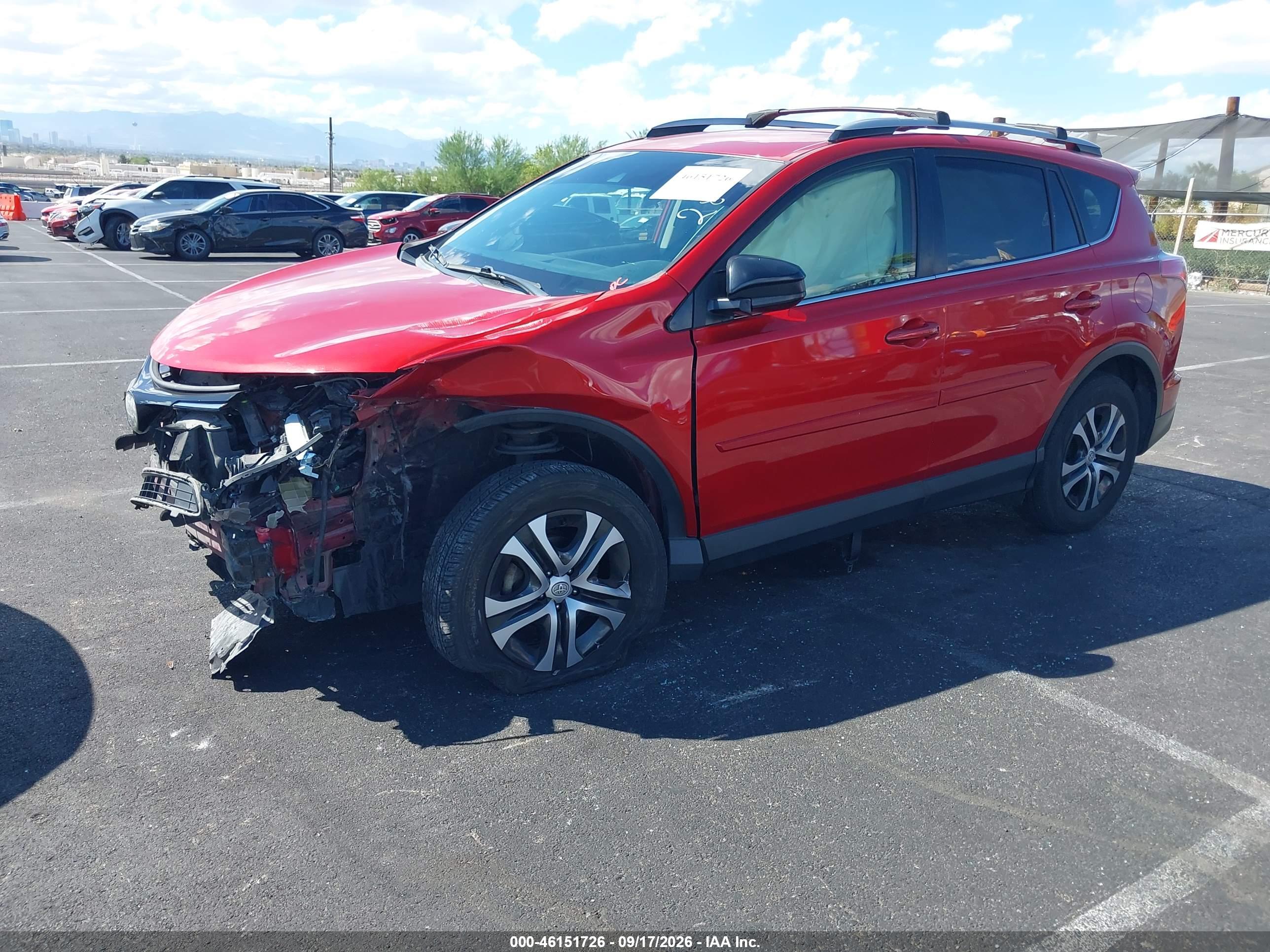 2017 TOYOTA RAV4 LE — I2
