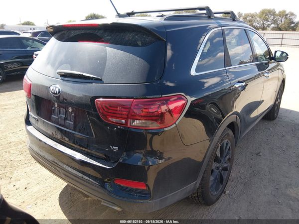 2019 KIA SORENTO 3.3L S — I4