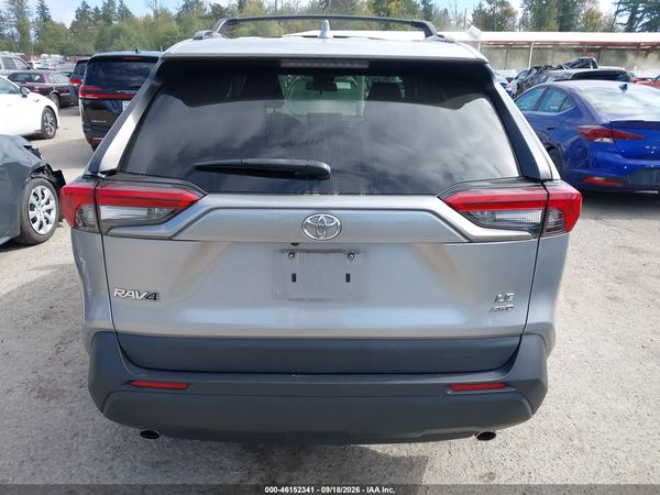 2021 TOYOTA RAV4 LE — I119