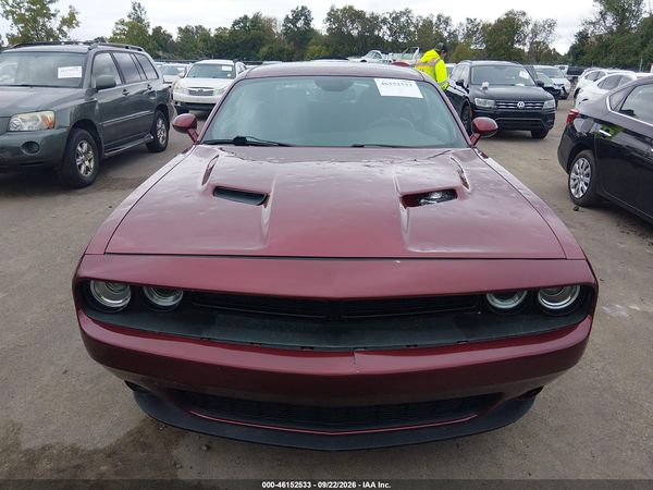 2020 DODGE CHALLENGER SXT AWD — I115