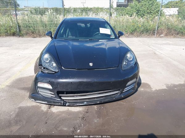 2013 PORSCHE PANAMERA 4 — I115