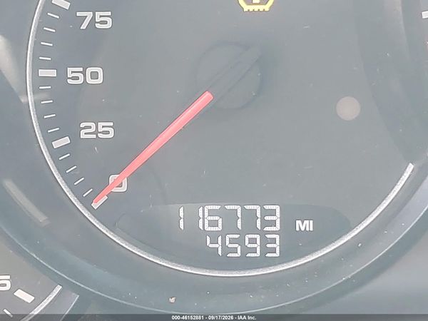 2013 PORSCHE PANAMERA 4 — I118