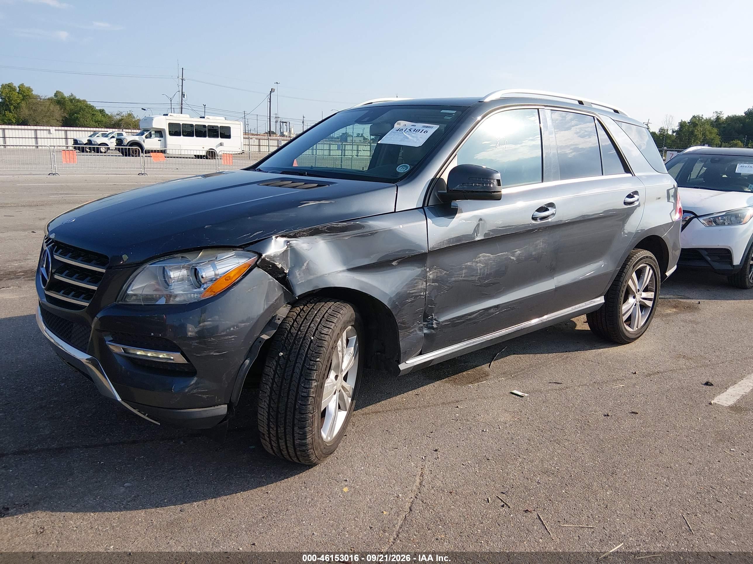 2013 MERCEDES-BENZ ML 350 ML350 — I2