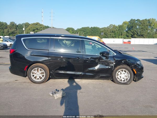 2024 CHRYSLER VOYAGER LX — I116