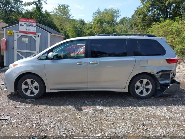 2020 TOYOTA SIENNA LE — I117