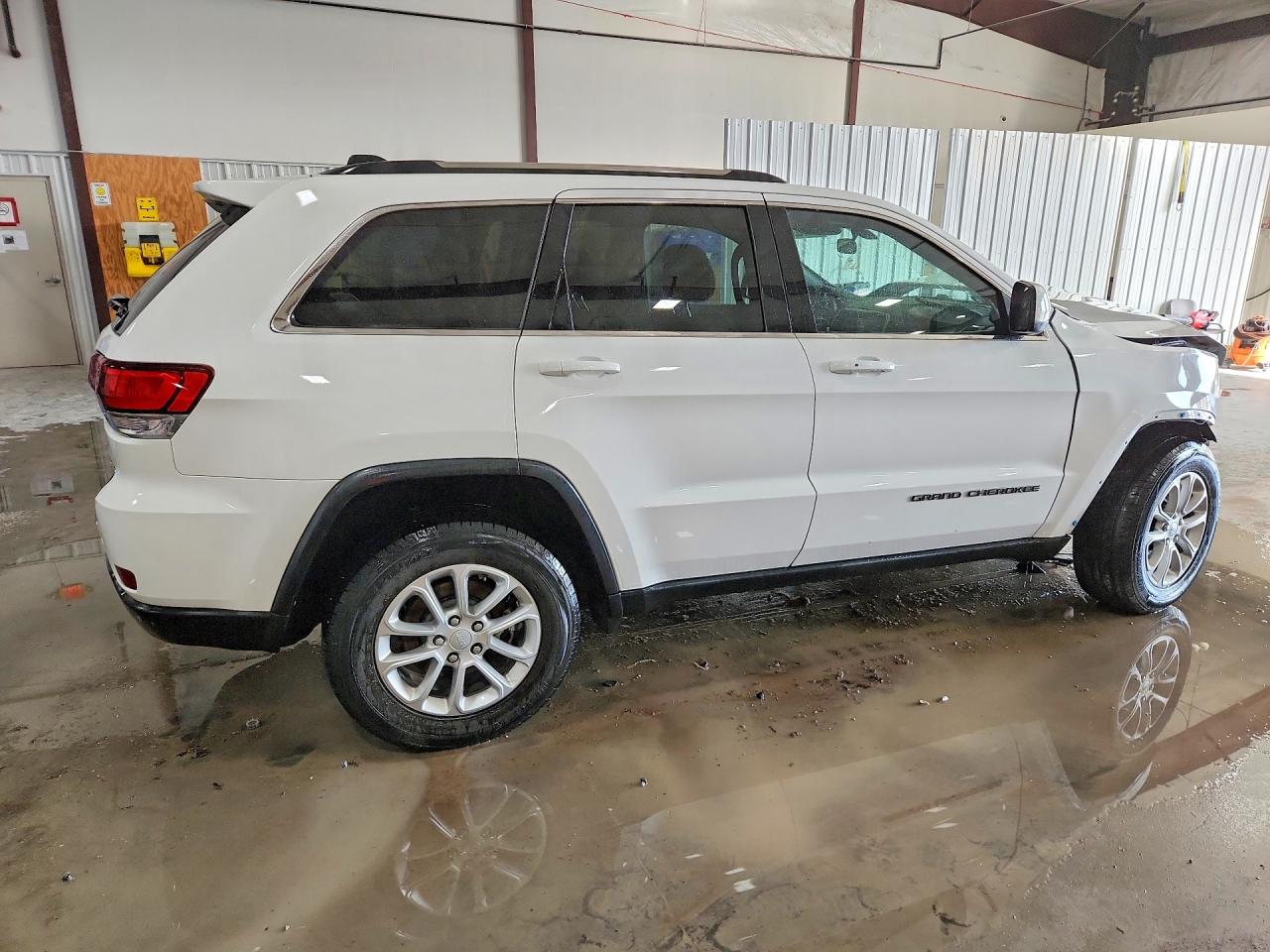 2021 JEEP GRAND CHEROKEE LAREDO 4X4