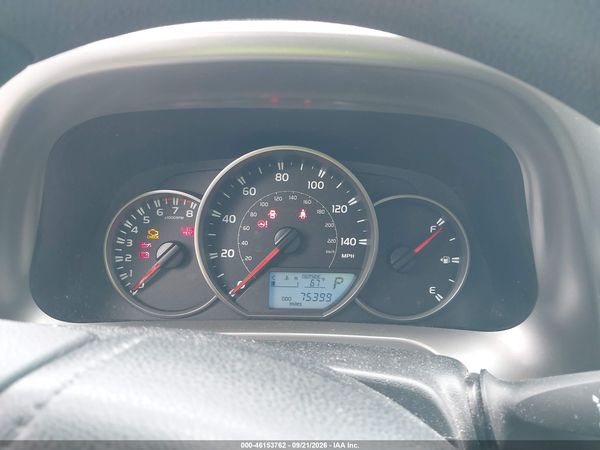 2016 TOYOTA RAV4 LE — I7