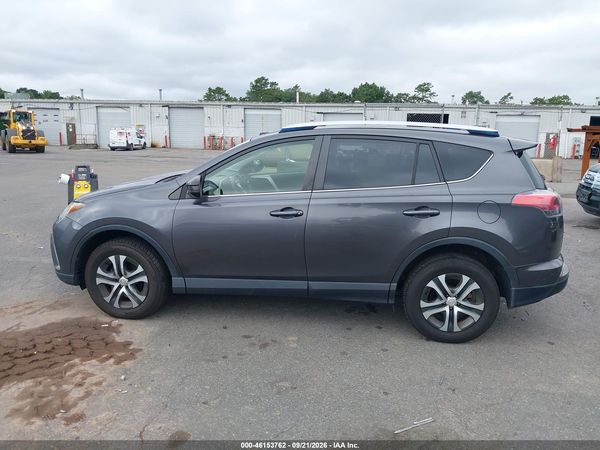 2016 TOYOTA RAV4 LE — I117
