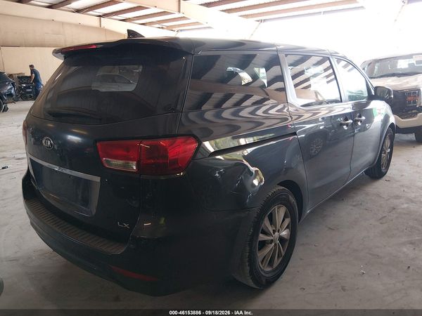 2017 KIA SEDONA LX — I4