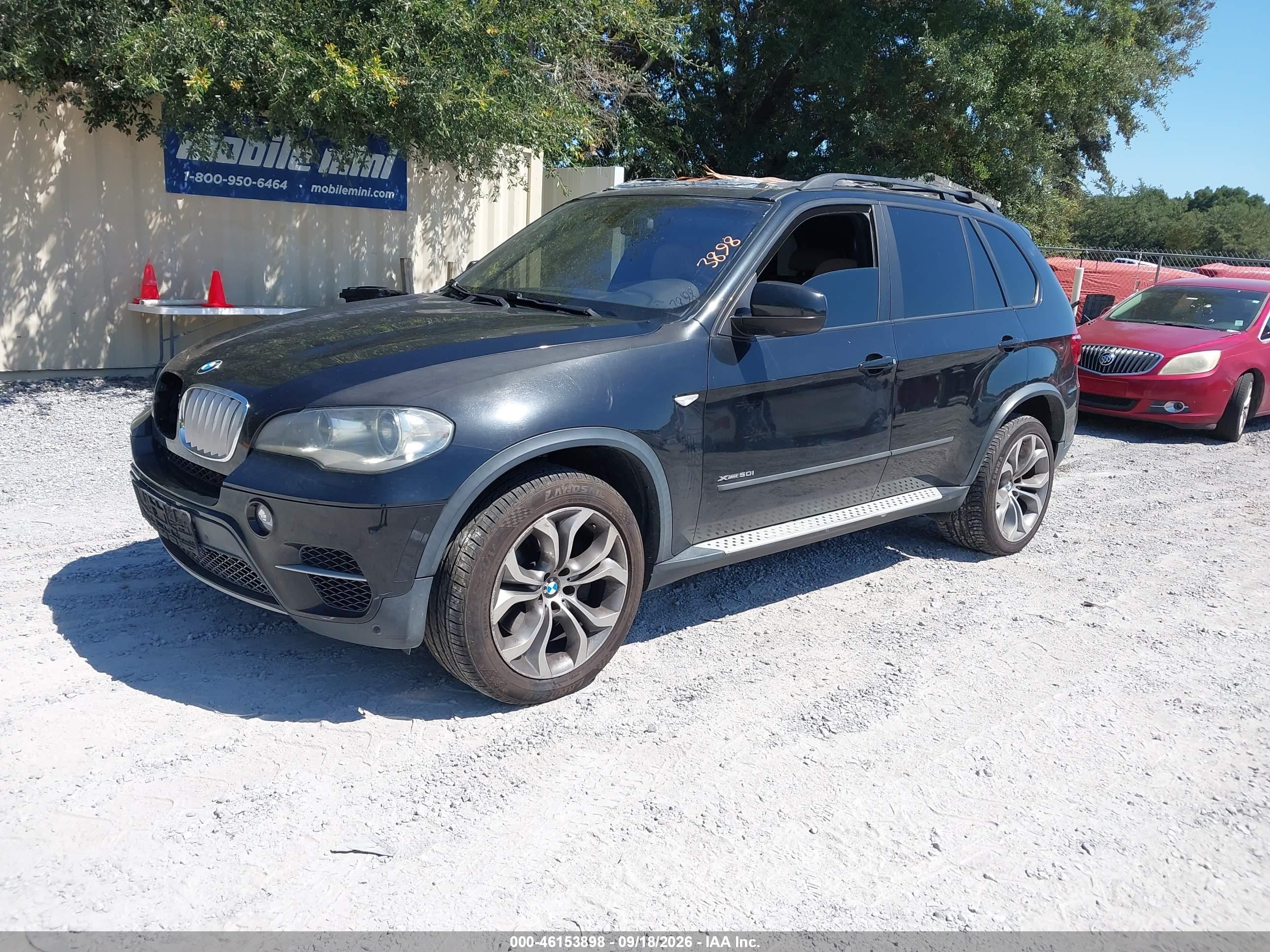 2013 BMW X5 XDRIVE50I — I2