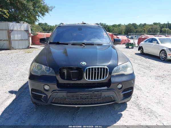 2013 BMW X5 XDRIVE50I — I115