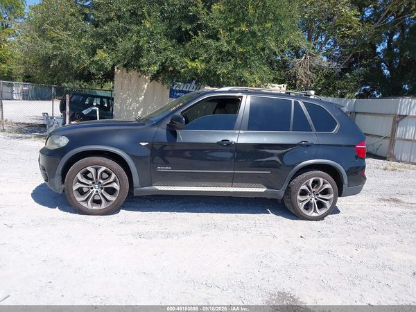 2013 BMW X5 XDRIVE50I — I117