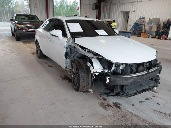 2018 LEXUS IS 300 — I1