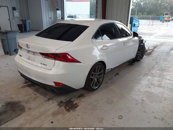 2018 LEXUS IS 300 — I4
