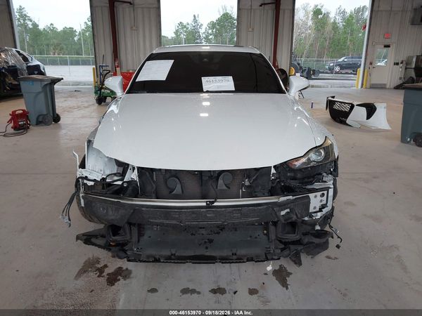 2018 LEXUS IS 300 — I115