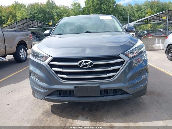 2017 HYUNDAI TUCSON SE — I115