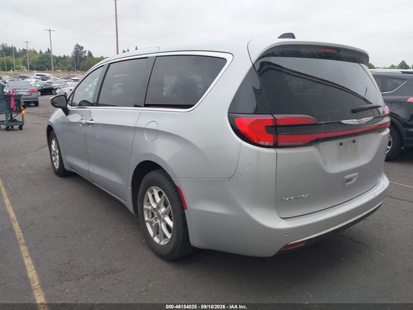 2023 CHRYSLER PACIFICA TOURING L — I3