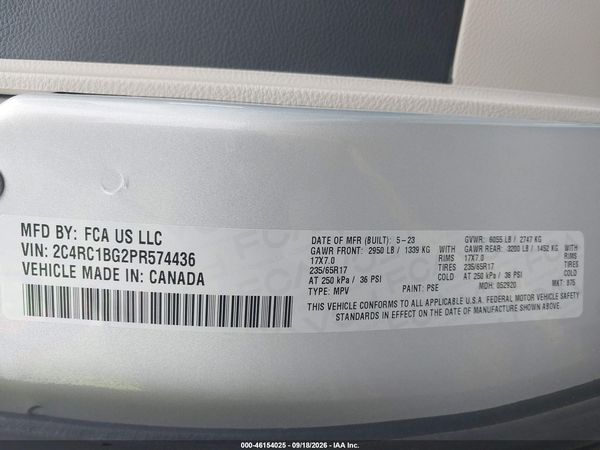 2023 CHRYSLER PACIFICA TOURING L — I9