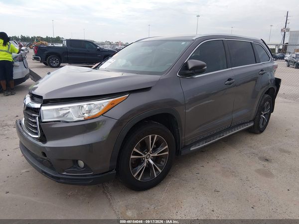 2016 TOYOTA HIGHLANDER XLE V6 — I2