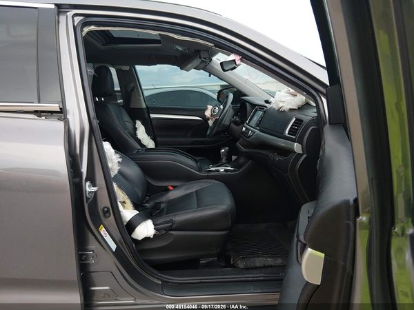 2016 TOYOTA HIGHLANDER XLE V6 — I5