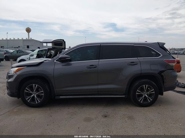 2016 TOYOTA HIGHLANDER XLE V6 — I117