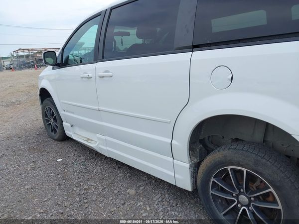 2016 DODGE GRAND CARAVAN R/T — I6