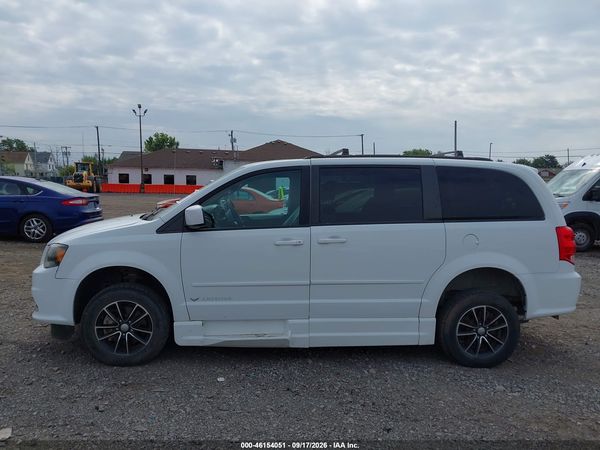2016 DODGE GRAND CARAVAN R/T — I117