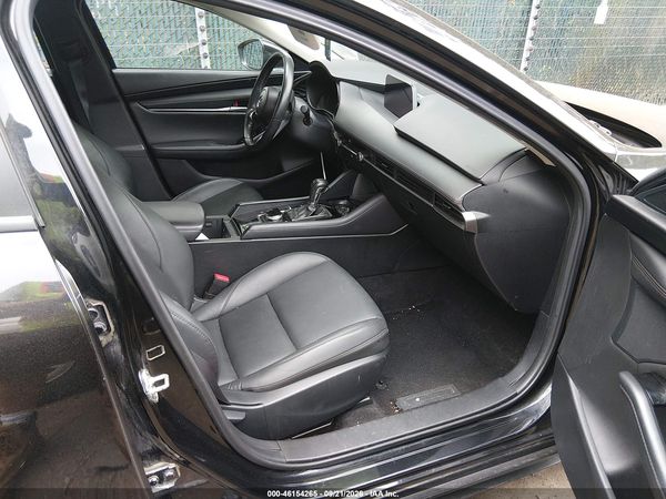 2024 MAZDA MAZDA3 2.5 S SELECT SPORT — I5