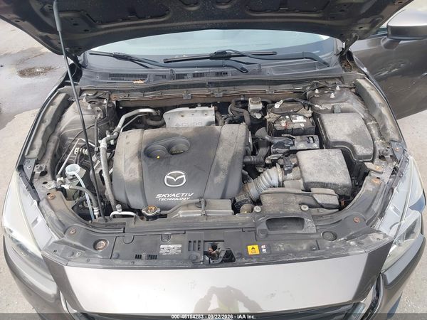 2017 MAZDA MAZDA3 SPORT — I10