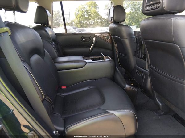 2017 INFINITI QX80 — I8