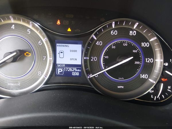 2017 INFINITI QX80 — I118