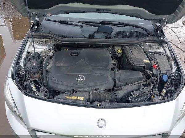 2015 MERCEDES-BENZ CLA 250 CLA250 — I10