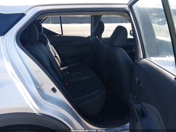 2020 NISSAN KICKS S XTRONIC CVT — I8