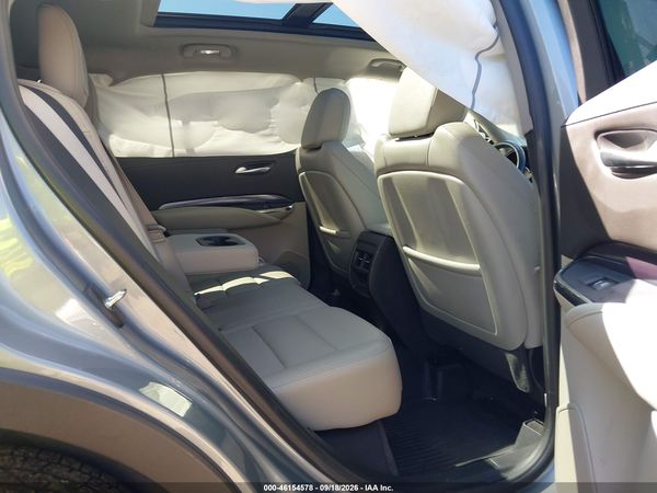 2023 CADILLAC XT4 AWD LUXURY — I8