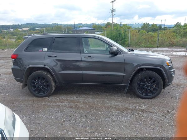2017 JEEP GRAND CHEROKEE ALTITUDE 4X4 — I116